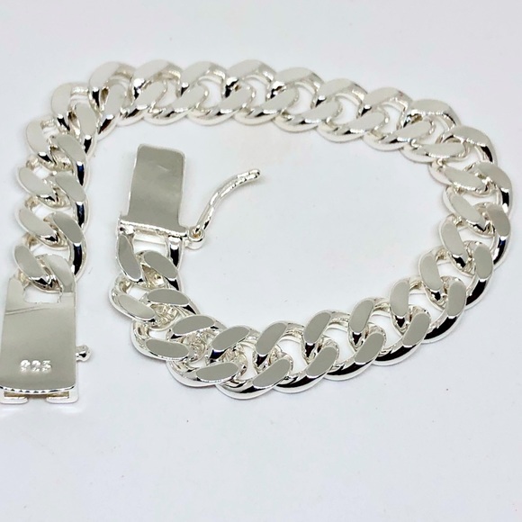 Unisex Gold Plated Cuban Link Bracelet - Picture 1 of 10